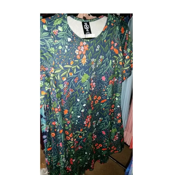 Agnes and Dora Swing tunic - Picture 2 of 2